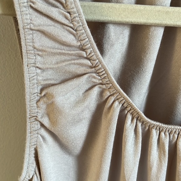 Sax fifth tank top. Faint metallic sheen. XS - Picture 3 of 3